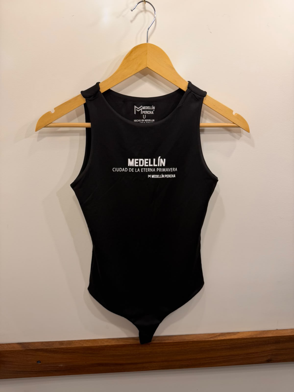 Medellin Percha - Body Negro