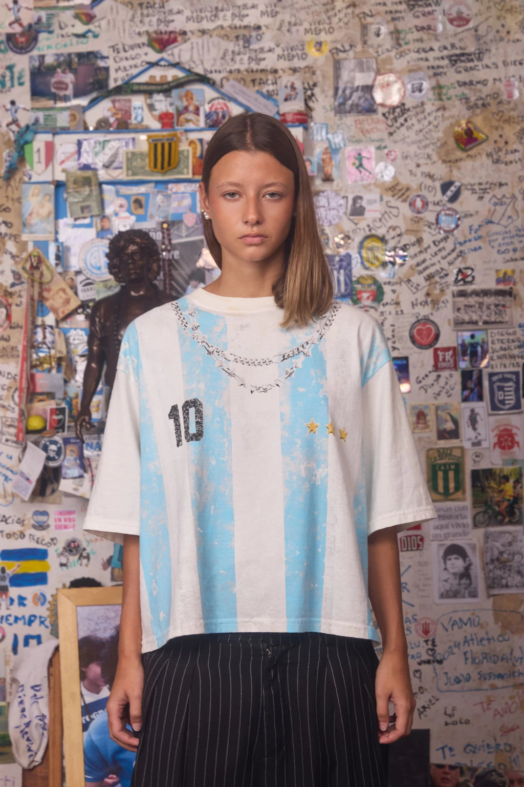 REMERA BLANCA CADENAS - TRES ESTRELLAS