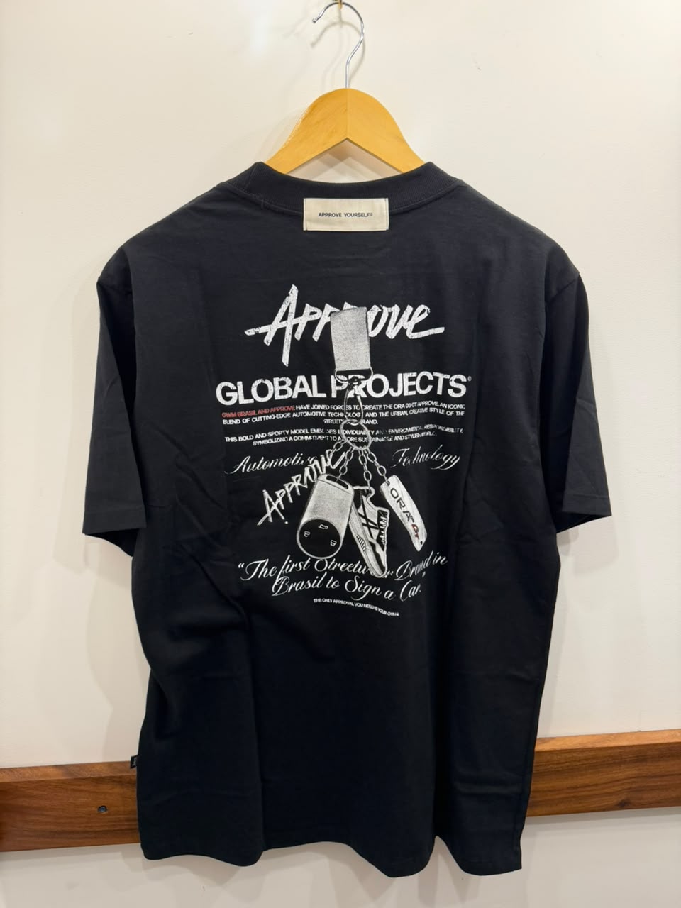 Remera Global Projects