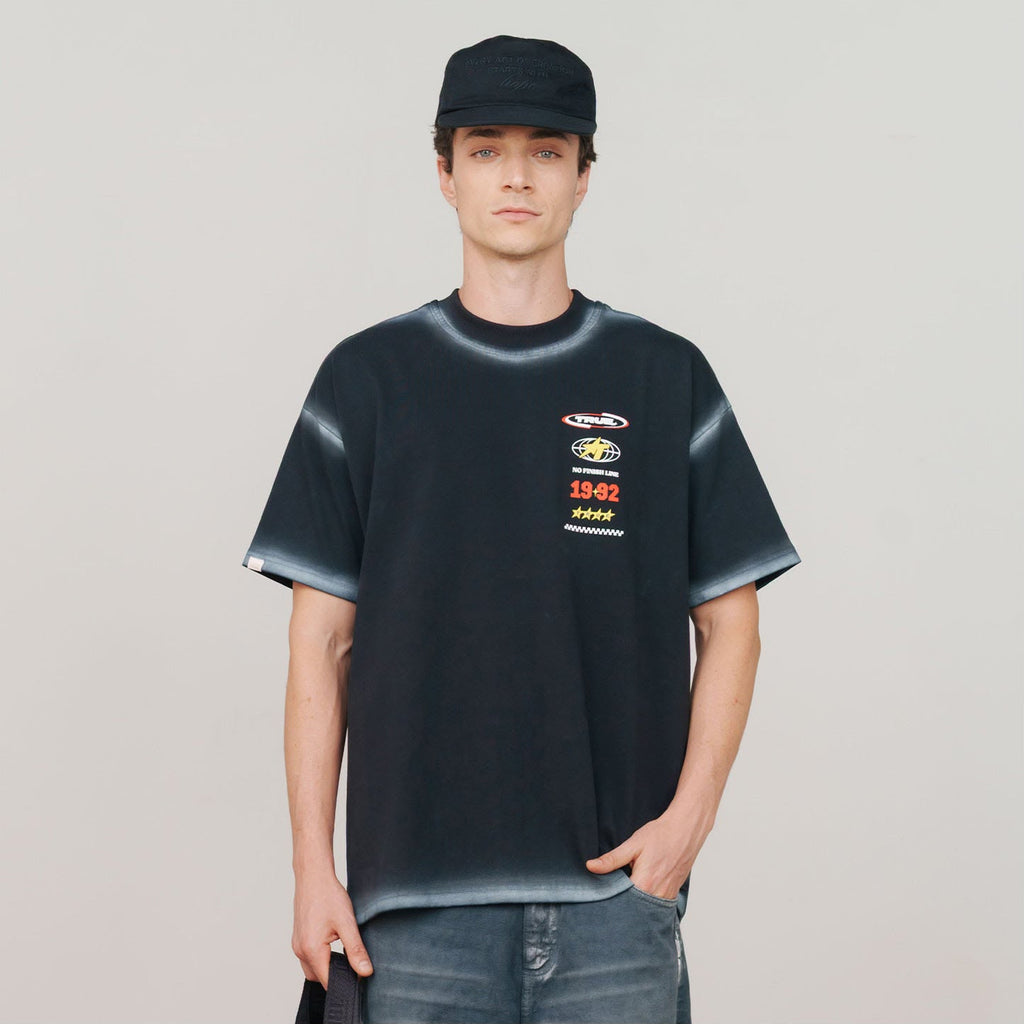 True - No Finish Line Oversized T-Shirt - Negra