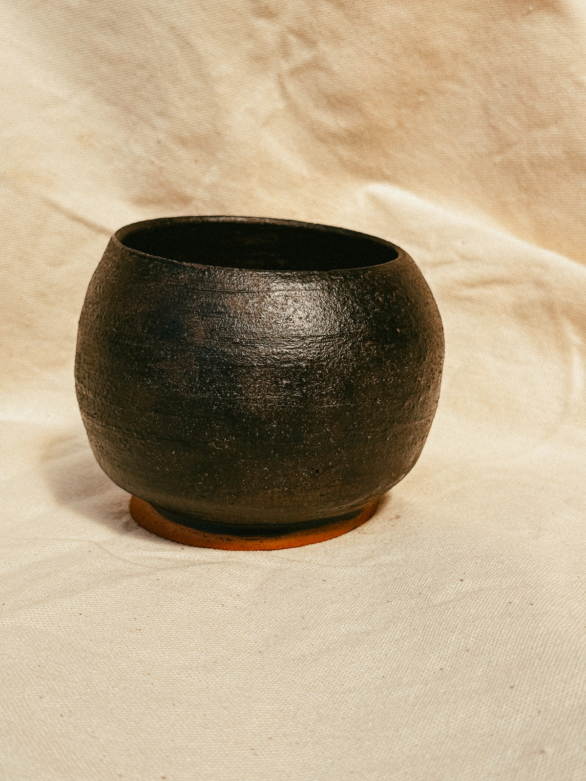 LANIAKEA STUDIO | BOWL CERÁMICA NEGRO