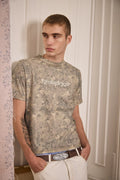 BOMBA | REMERA REGULAR CAMUFLADA - THE COOLEST