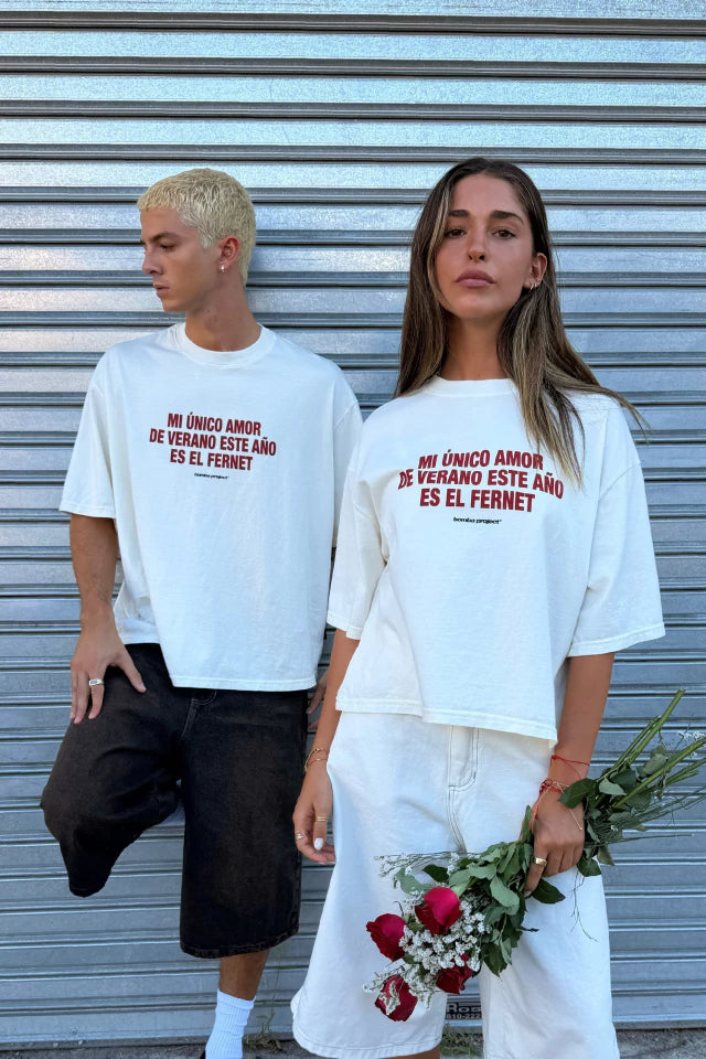 BOMBA | REMERA BOXY FIT BLANCA - MI ÚNICO AMOR